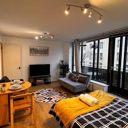 Chelsea Studio Londra Esterno foto
