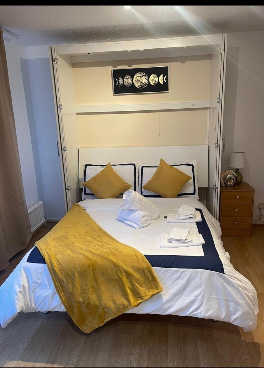 Chelsea Studio Londra Esterno foto